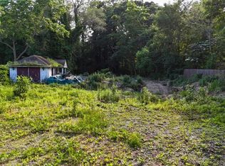 10 Nelson Ave, Blue Point, NY 11715