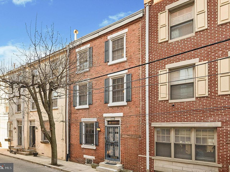 1st image of 2119 Rodman St