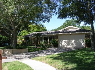 40 Pembrook Cir, Palm Harbor, FL 34683