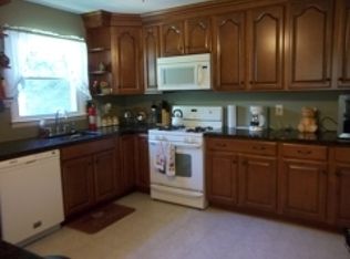 60 Deer Path Dr, Flanders, NJ 07836