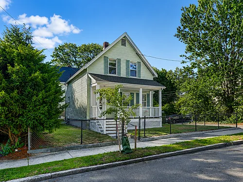 53 Henderson St Photo 1