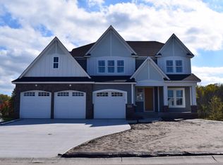 12766 Lake Vista Ln, Champlin, MN 55316