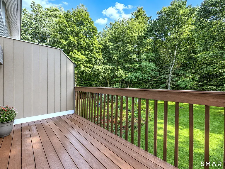29 Anton Rd #D — Photo 8