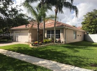 2858 SW 180th Ter, Miramar, FL 33029