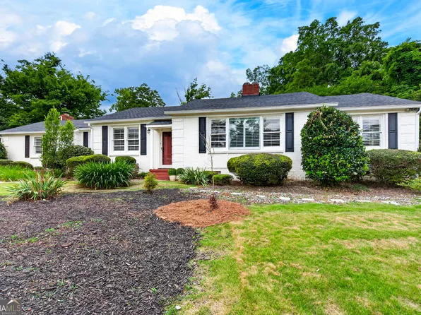 603 Piney Woods Dr, Lagrange, GA 30240
