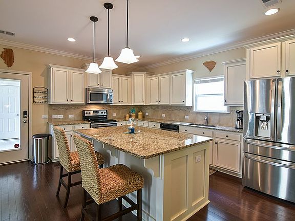 Huge kitchen island!