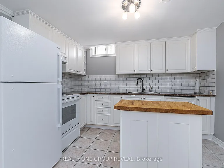 48 Patrick Dr — Photo 15