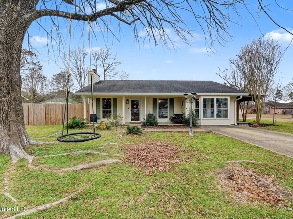 15435 Woody Dr, Gulfport, MS 39503