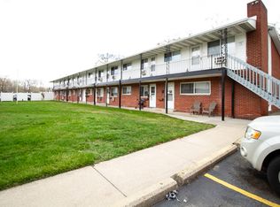 5317 Jackman Rd APT 8, Toledo, OH 43613