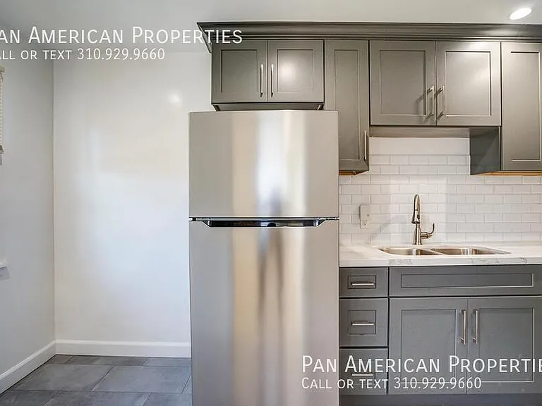 1741 Cedar Ave #3 — Photo 9