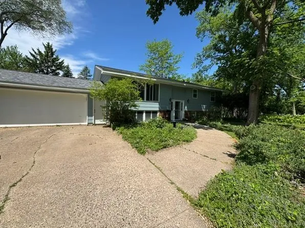 709 N Fremont St, River Falls, WI 54022