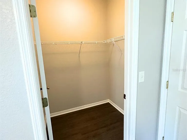 1604 Eagle Pond Dr — Photo 11