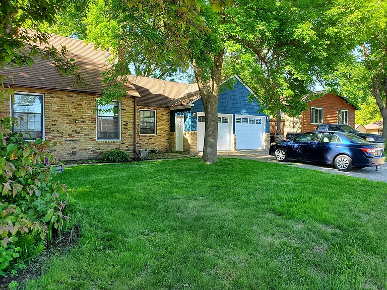 2510 1/2 Spring Lake Rd SW — Photo 2