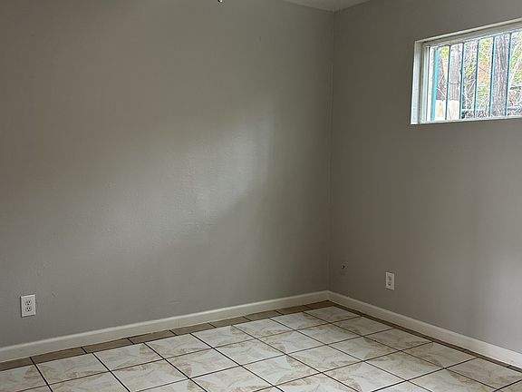 5th image of 440 Chama St SE APT C