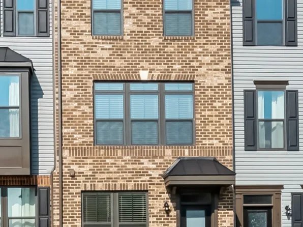 14054 Sunrise Valley Dr, Herndon, VA 20171