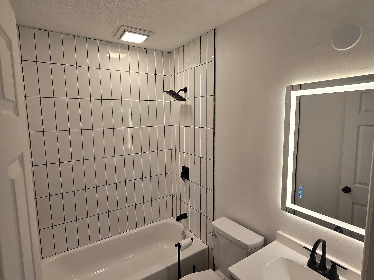 1216 Cedarview Dr — Photo 3