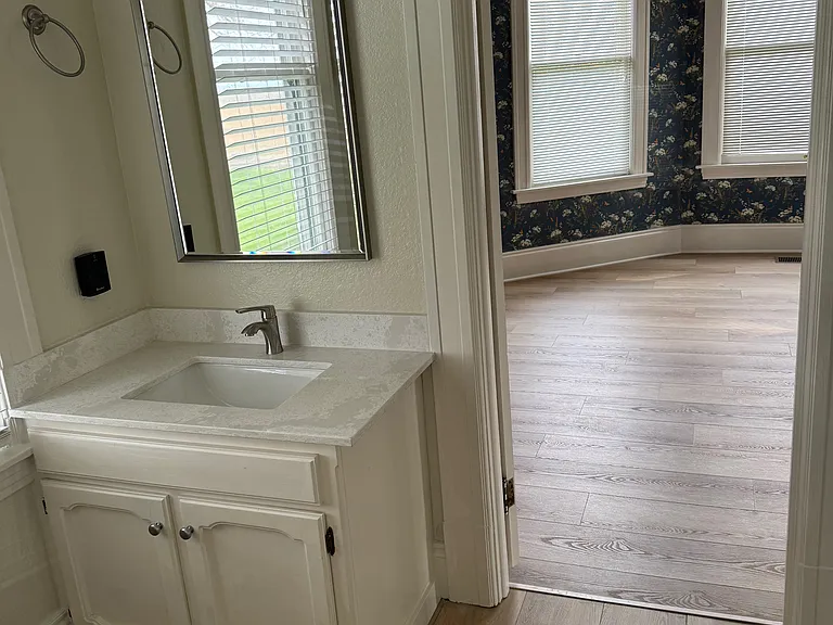 9151 Campbell Rd — Photo 29