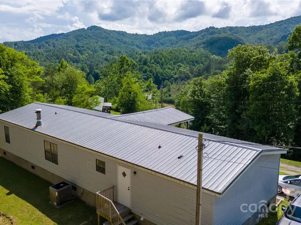 218 Gerald Dr, Marshall, NC 28753