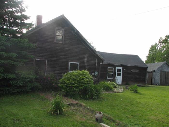 2nd image of 747 Cutler Rd