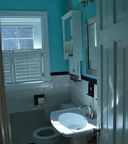 436 Sullivan Rd — Photo 7