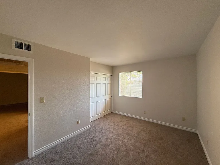 5163 Indian River Dr #201 — Photo 16