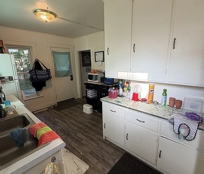 703 Jefferson St — Photo 32