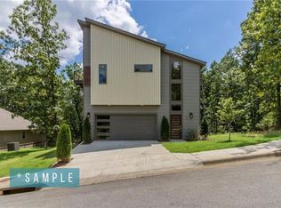 181 S Paddock Loop, Fayetteville, AR 72701