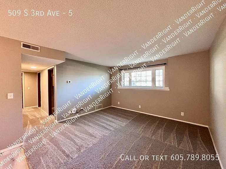 509 S 3rd Ave #5 — Photo 5