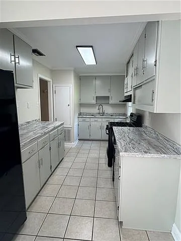 355 Roseland Pkwy — Photo 21