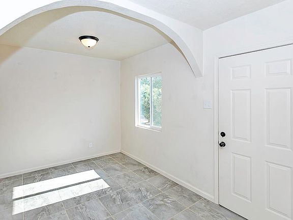 5th image of 2192 W 1st St #1