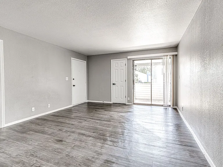 Boulder Ridge Apartments | Newly Remodeled East Tulsa | Broken Arrow Schools + W/D Hookups — Photo 33