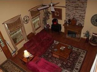 820 Mercers Fernery Rd, Deland, FL 32720