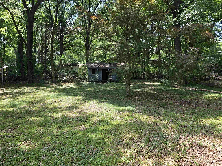 1495 Alta Vista Ave — Photo 6
