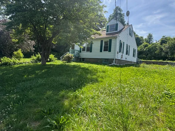 11 Hunt Street, Norwich, CT 06360