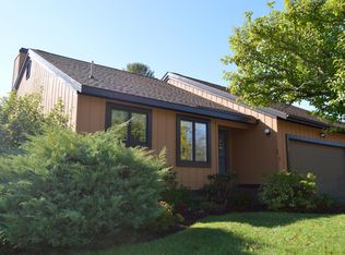 215 Stratton Rd APT A, Williamstown, MA 01267