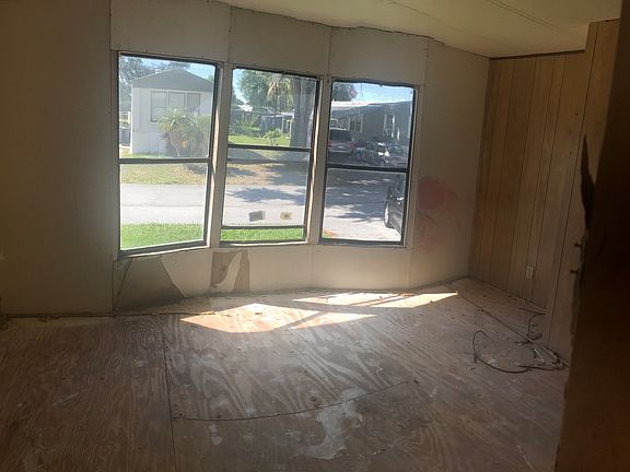 2nd image of 251 Fig Tree Ave