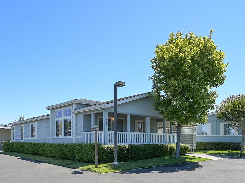 1st image of 544 Rosewood Circle