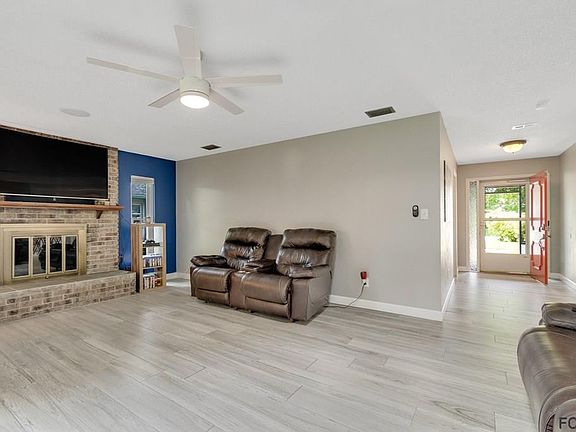 5th image of 13 Blackwell Pl