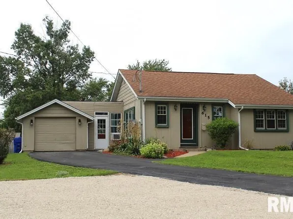 615 Edwards St, Kewanee, IL 61443