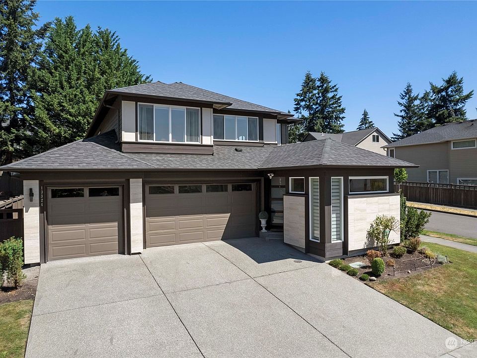 1st image of 13324 SE 262nd Street