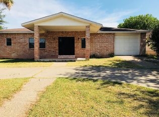 875 Paso Del Rio Blvd, Eagle Pass, TX 78852