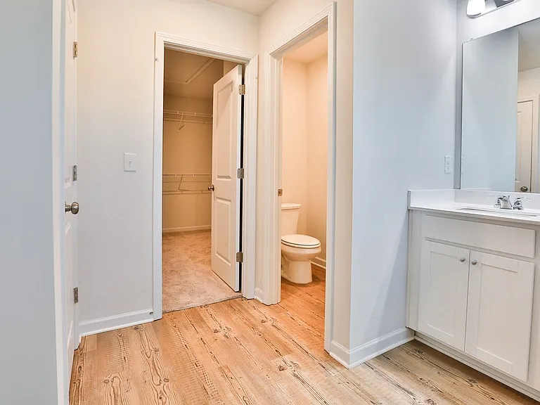 1020 Point Place Dr — Photo 21