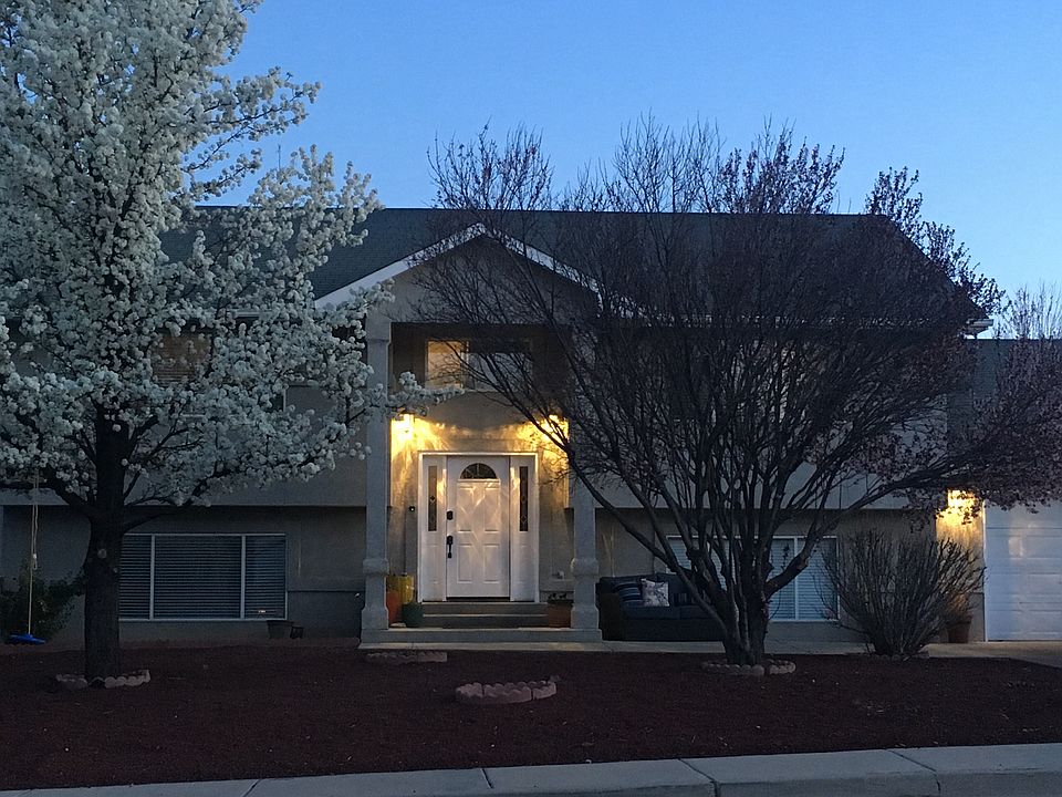1st image of 5007 Evergreen Dr