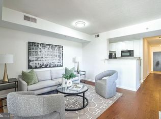 851 N Glebe Rd APT 606, Arlington, VA