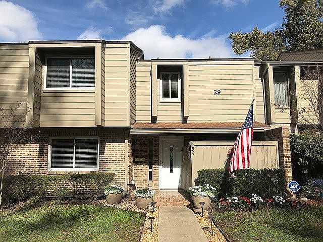 1st image of 435 Oak Haven Dr