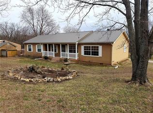 38725 Bethel Church Rd, Osawatomie, KS 66064