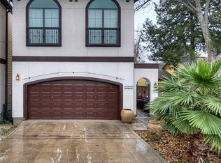 2204 Couch St, Houston, TX 77008