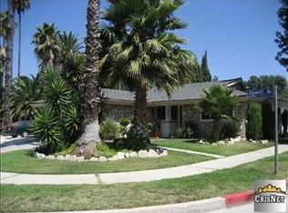6736 Blewett Ave, Van Nuys, CA 91406