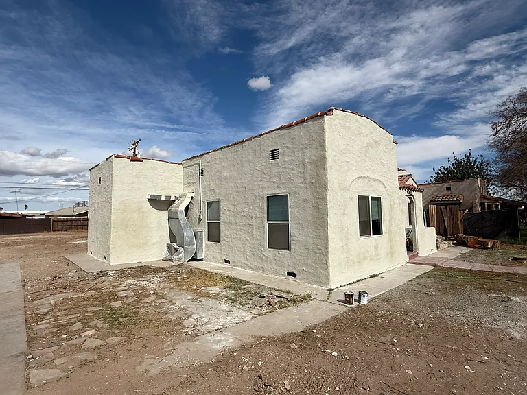 1434 W Euclid Ave — Photo 23