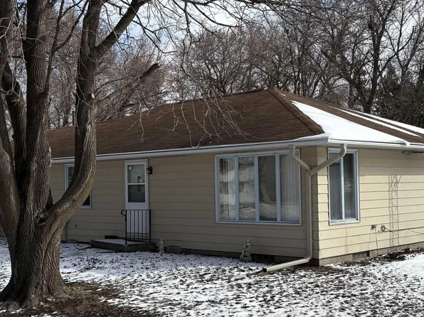 404 Oak St, Lone Rock, IA 50559